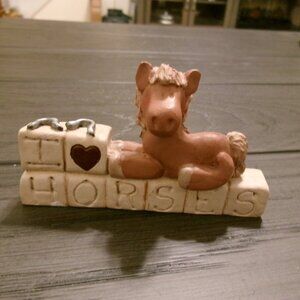 Suzi Skoglund “I LOVE HORSES” 3 1/4" Figurine Primitive Country Decor